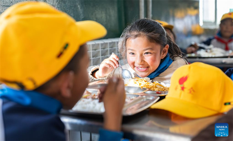 Comment l'aide jumelée du Guangdong stimule le développement de l'éducation au Xizang