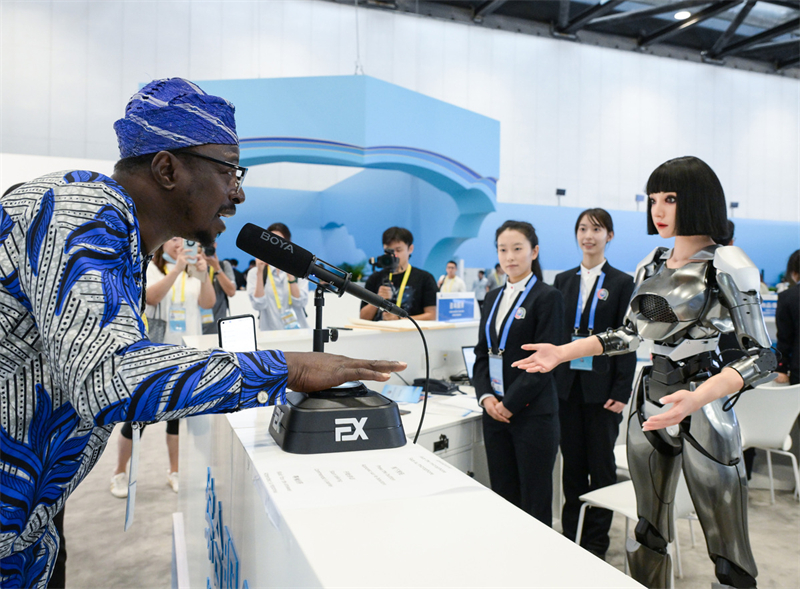 Comment les robots changent la vie quotidienne des Chinois