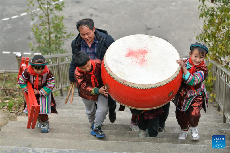 Guizhou : un enseignant unique au service d'une mini-école à Congjiang