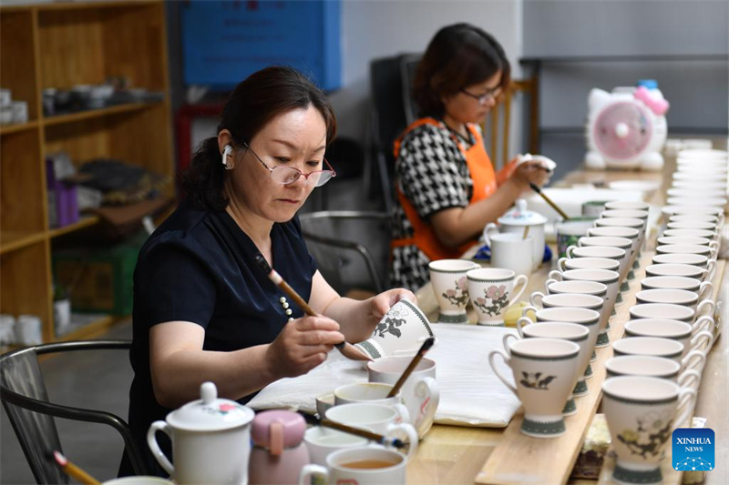 Hunan : découvrez les techniques de fabrication de céramique à Liling