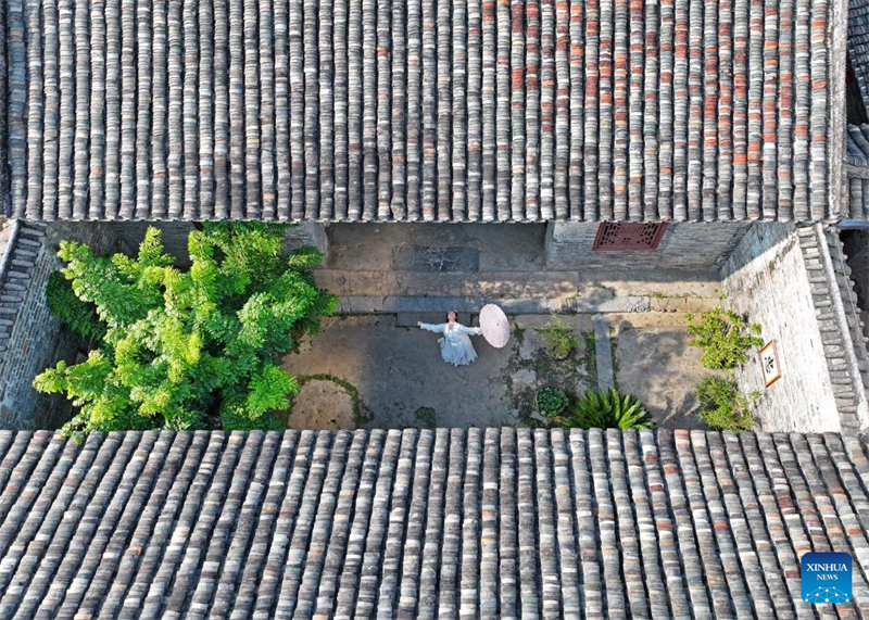 Guangxi : le village traditionnel de Nalu devient une attraction touristique et un lieu incontournable pour les voyages d'études