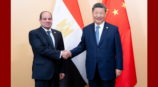 Xi Jinping affirme que la Chine sera un ami sincère et un véritable partenaire de développement conjoint avec l'Egypte