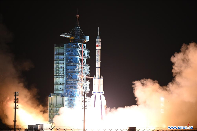 Le lancement du vaisseau spatial habité Shenzhou-19 est un succès total