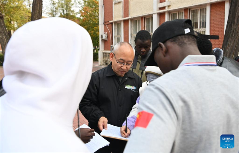 40 stagiaires guinéens suivent une formation professionnelle à Tianjin