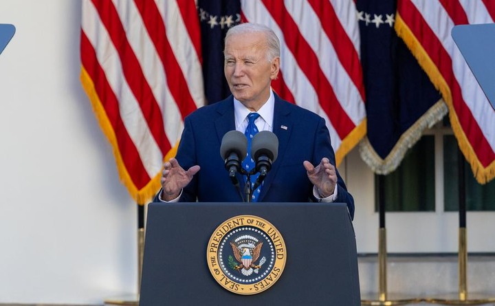 Le président américain Joe Biden s'adresse à la presse depuis la Maison Blanche à Washington, aux Etats-Unis, le 26 novembre 2024. (Xinhua/Hu Yousong)