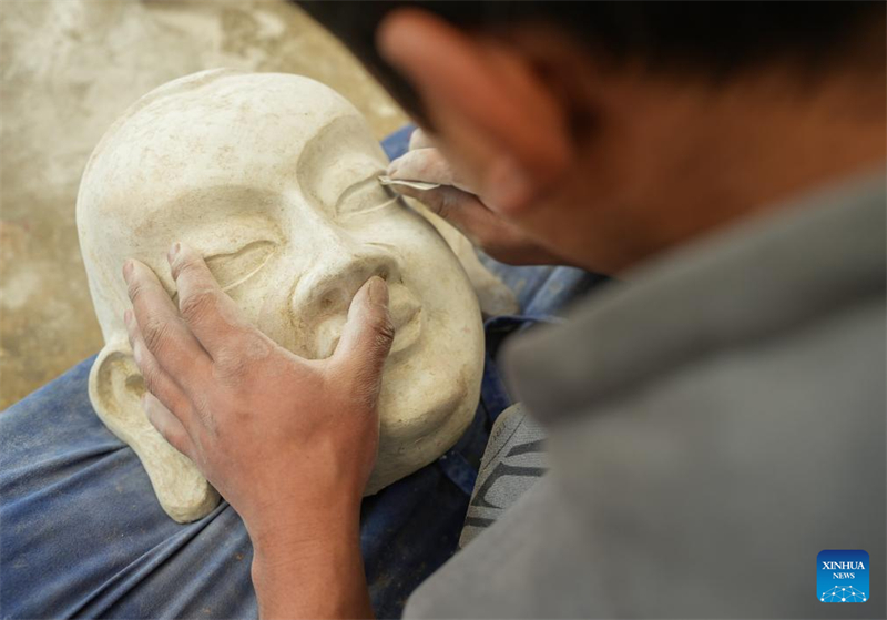 Xizang : histoire en photos d'un héritier de la technique traditionnelle de fabrication de masques tibétains