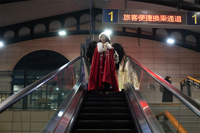 Heilongjiang : mise en service d'un train sur le thème de la glace et de la neige