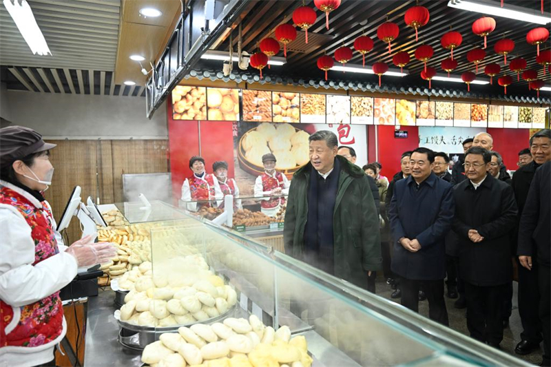 Xi Jinping inspecte une ville du nord-est de la Chine à l'approche de la Fête du Printemps