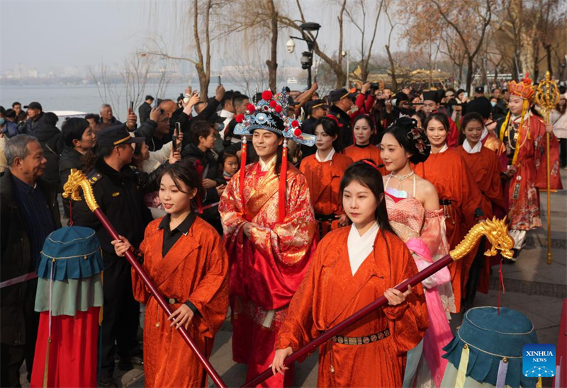 En photos : les Chinois s'immergent dans les coutumes traditionnelles avant la Fête du Printemps