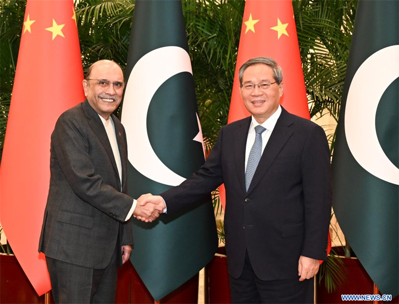 Le Premier ministre chinois rencontre le président pakistanais