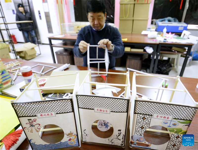 Histoire en photos d'un fabricant de lanternes traditionnelles de Beijing