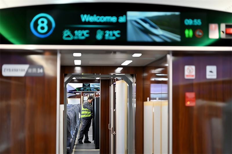 Un prototype de train à grande vitesse CR450 a passé des tests à Beijing