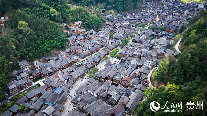 Guizhou : les coutumes ethniques au printemps dans le village Dong de Zhaoxing