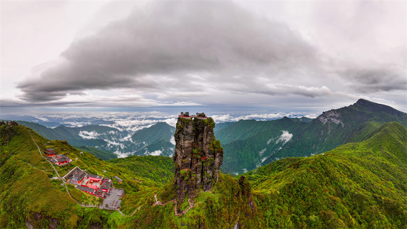 Guizhou : les paysages pittoresques du mont Fanjing à Tongren