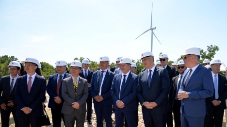 Lancement des travaux du plus grand projet d'énergie solaire de Croatie, qui sera construit par des entreprises chinoises