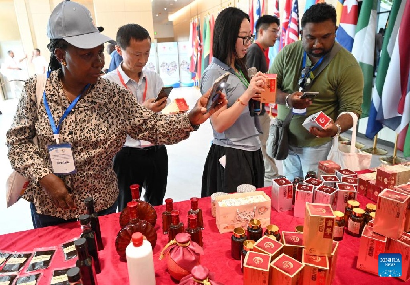 Fujian : ouverture de la 20e Conférence internationale sur le développement de l'industrie du Juncao à Fuzhou