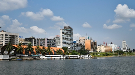 La Côte d'Ivoire ratifie un prêt de 69 millions de dollars de la BOAD pour la construction de logements sociaux