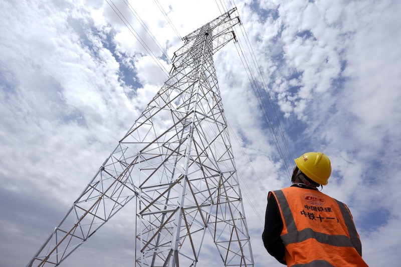 Ningxia : un projet photovoltaïque composite d'un million de kW connecté à Lingwu