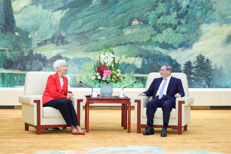 Le Premier ministre chinois rencontre la présidente de la BCE