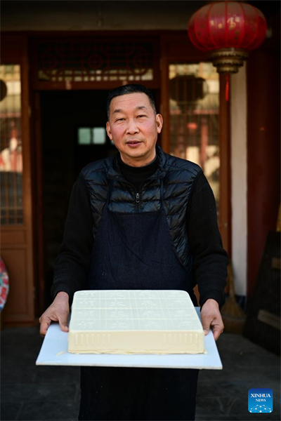 Anhui : comment les techniques traditionnelles de fabrication du tofu alimentent la croissance de l'industrie du soja à Huainan