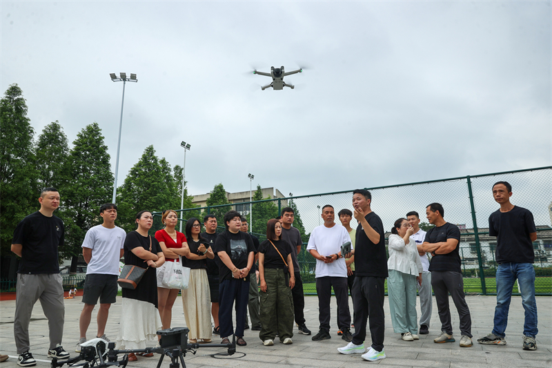 Zhejiang : Huzhou soutient la formation à l'utilisation de drones