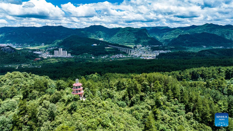 Le Guizhou s'efforce de transformer ses avantages écologiques en forces de développement