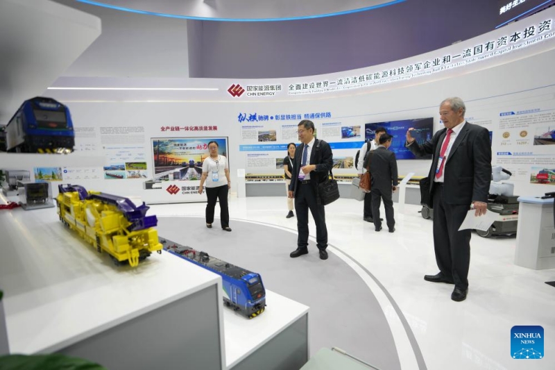Ouverture de l'exposition « Chemins de fer modernes 2025 » à Beijing