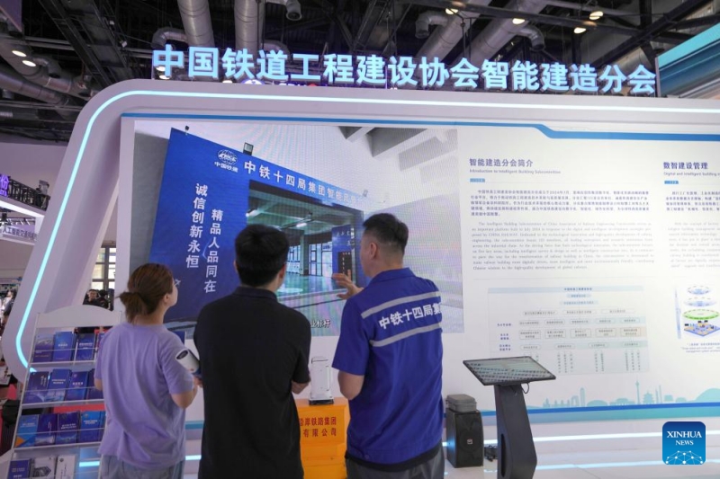 Ouverture de l'exposition « Chemins de fer modernes 2025 » à Beijing