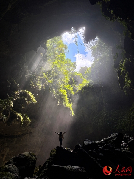 Guangxi : à la découverte de la grotte du mont Jinzhong à Guilin