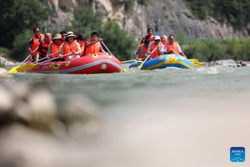 Gansu : les joies du rafting sur la rivière Jiangling à Huixian