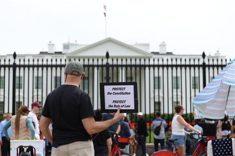 ZOOM AFRIQUE : Le chantage migratoire de Washington suscite un tollé en Afrique