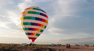 Mongolie intérieure : le Concours national de ballons à air chaud à Dengkou