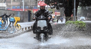 La Chine émet une alerte jaune pour les tempêtes de pluie