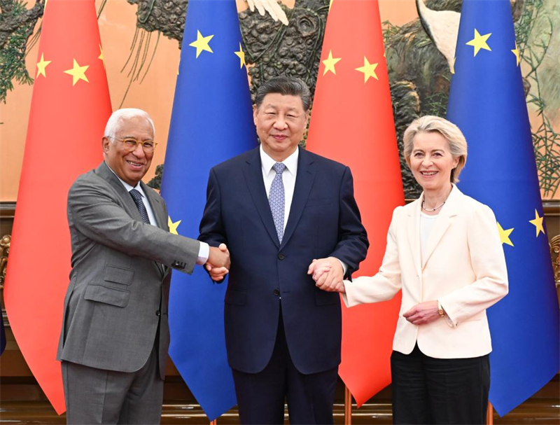 Xi Jinping : la Chine et l'UE doivent prôner l'ouverture et la coopération, et gérer correctement leurs divergences