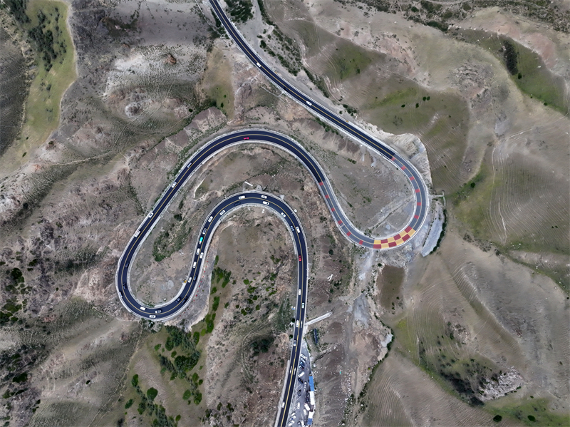 Xinjiang : les magnifiques paysages de l'autoroute Duku