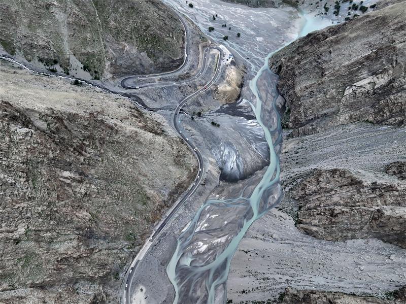 Xinjiang : les magnifiques paysages de l'autoroute Duku