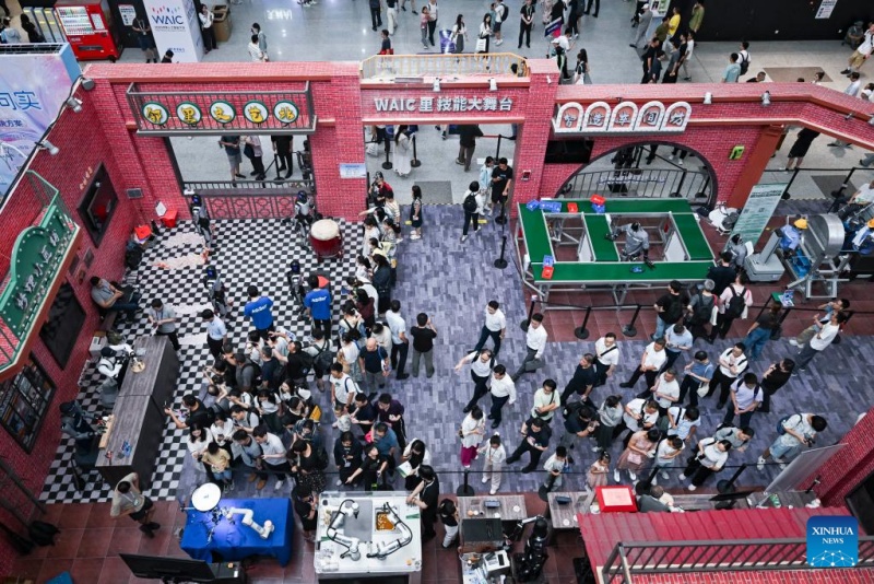 Shanghai : les robots intelligents en vedette à la WAIC 2025
