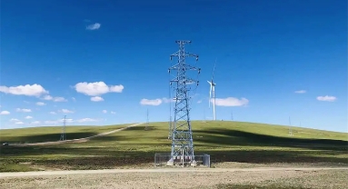 Xizang : à Nagqu, l'énergie éolienne a transformé la vie sur le toit du monde