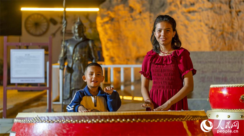 Xinjiang : la vie nocturne animée de la vieille ville de Kuqa