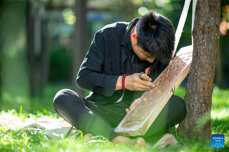 Le Xizang améliore la protection de son patrimoine culturel immatériel