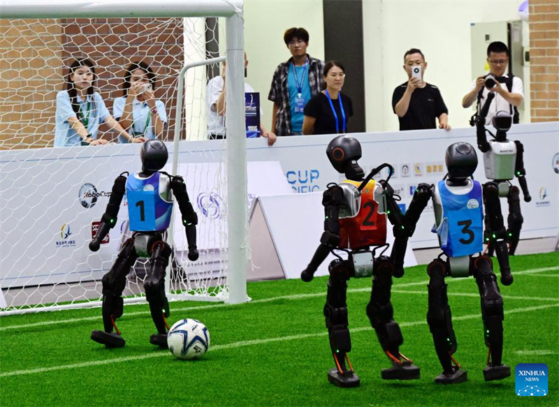 Shandong : début du tournoi sur invitation Asie-Pacifique de la Coupe du monde des robots 2025 à Qingdao