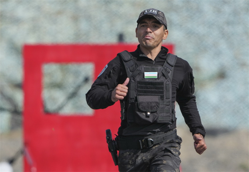 Xinjiang : début du 1er Concours de compétences Chine-Asie centrale des unités spéciales des départements de la sécurité publique et des affaires internes à Urumqi