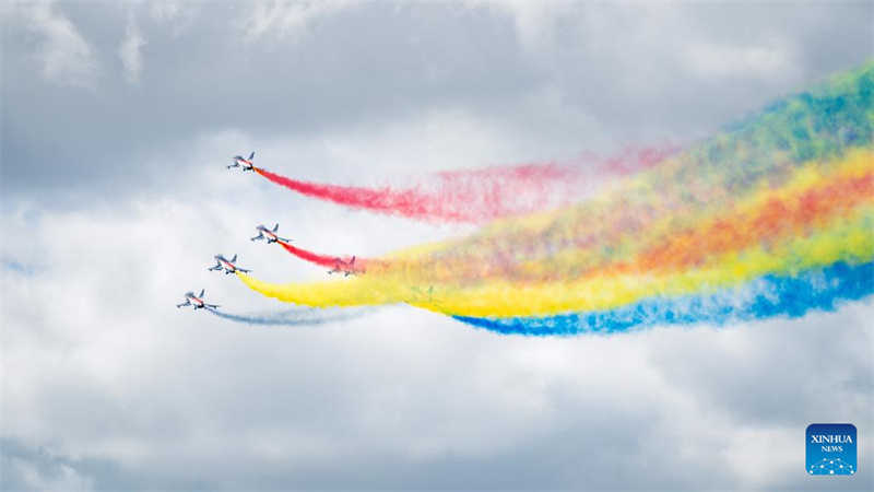 Jilin : un aperçu des activités de la journée portes ouvertes de l'aviation 2025 des forces aériennes de l'APL et du Salon de l'aéronautique de Changchun