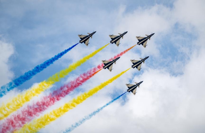 Jilin : un aperçu des activités de la journée portes ouvertes de l'aviation 2025 des forces aériennes de l'APL et du Salon de l'aéronautique de Changchun