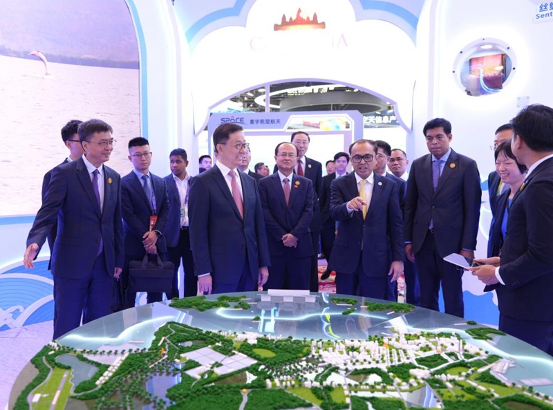 (Xinhua/Ding Lin)