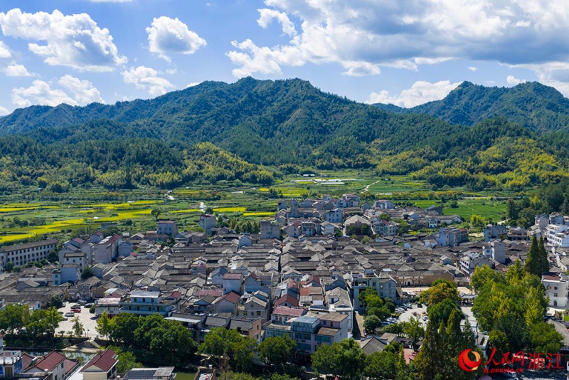 Zhejiang : les anciennes résidences de Jinyun font peau neuve