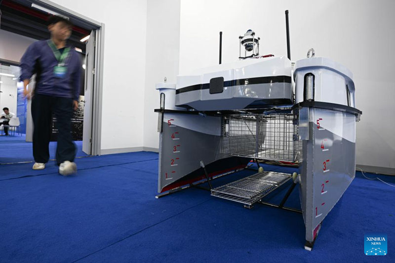 Hainan : le Salon des technologies avancées et des équipements en haute mer à Sanya