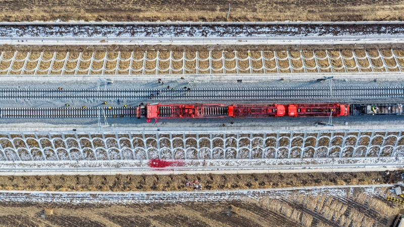 Heilongjiang : fin de la pose de la voie ferrée à grande vitesse Harbin-Yichun