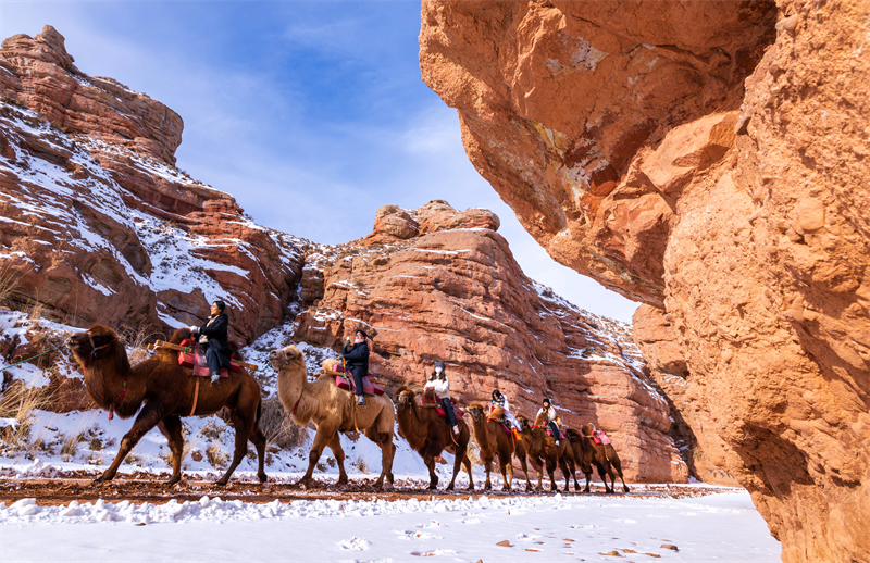 Gansu : en randonnée à travers le Grand Canyon de Pingshanhu à Zhangye