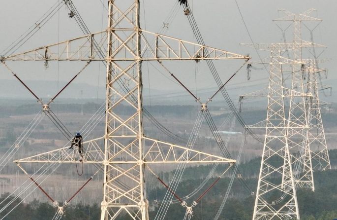 Anhui : fin de la construction du corps principal de la ligne de transport d'électricité de 500 kV Xiangjian-Ludao